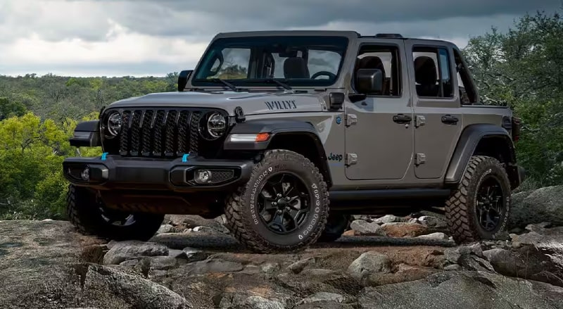 Discover the unique features of the 2023 Jeep Wrangler Willys 4xe near Mayfield OH
